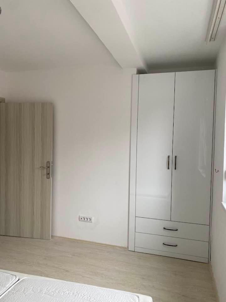 Sandra Apartmani Vârşeţ Exterior foto