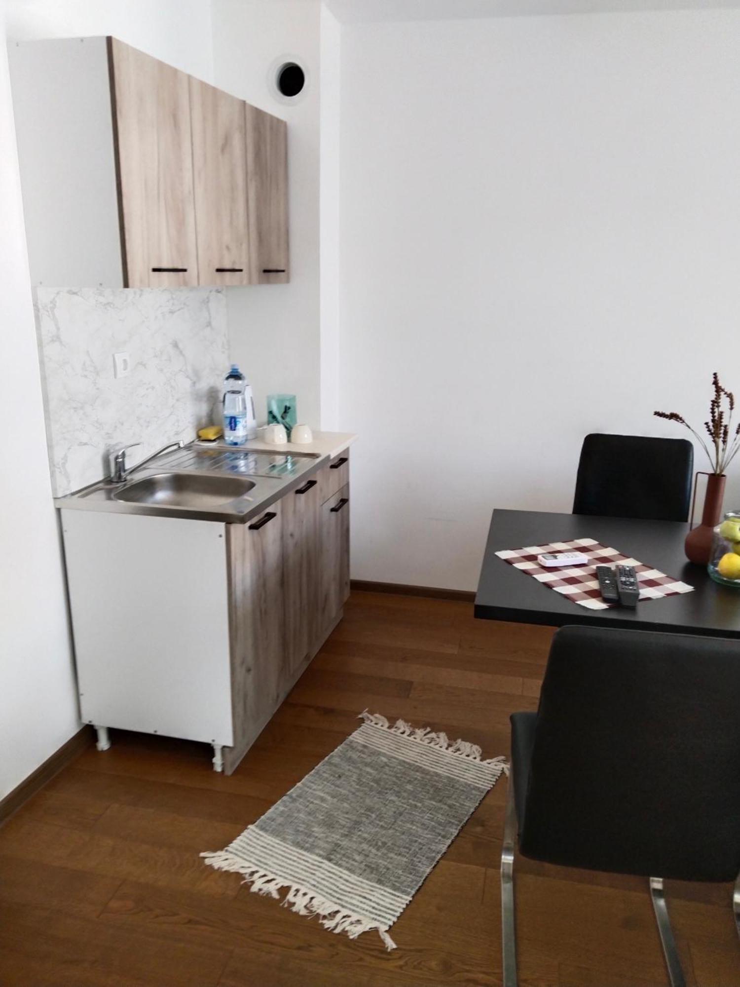 Sandra Apartmani Vârşeţ Exterior foto